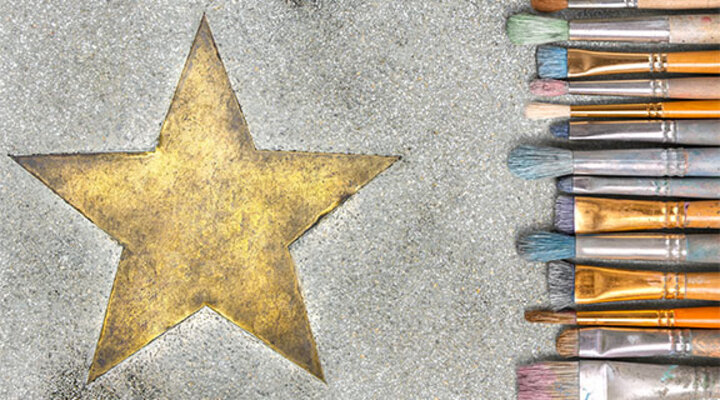 gold star and pain brushes