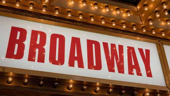 Broadway sign